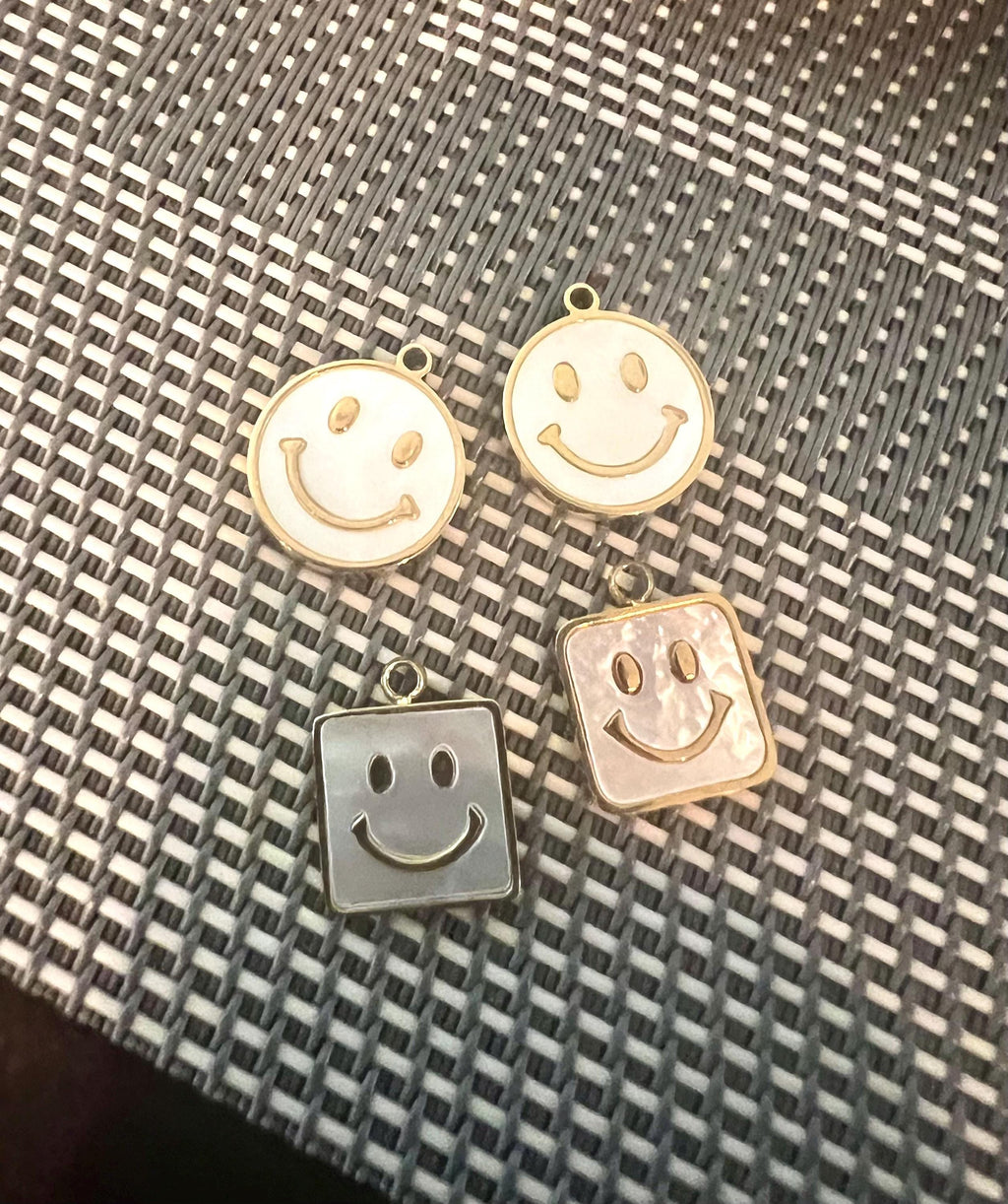 14k gold filled Dainty Face Emoji Necklace Pendant, Happy Face Charm, Emoticon Add-On Charm, Bracelet Earrings Jewelry Making Supply CR1010