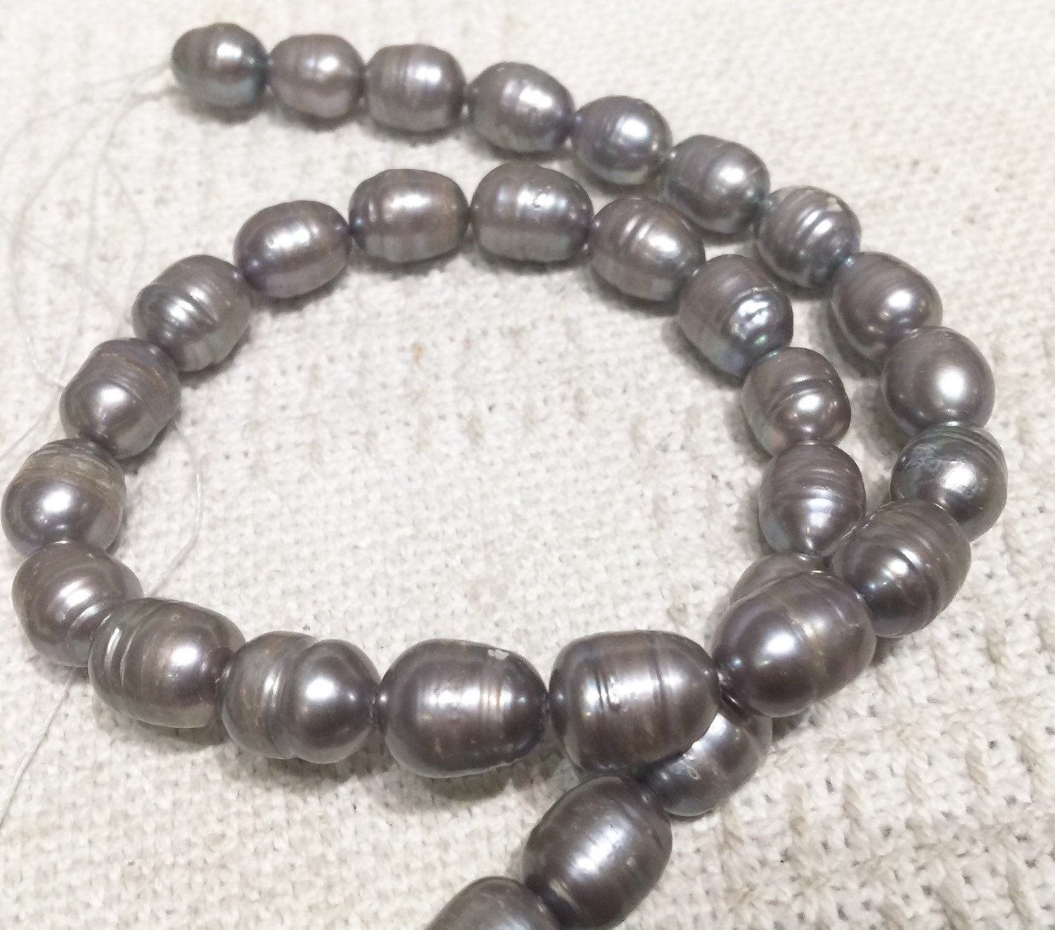 10X13mm Rice Pearl Baroque Pearl Freshwater Pearl Grey Large oval -15" full strand 30 pcs loose pearl beads wholesale deal  #DR3032