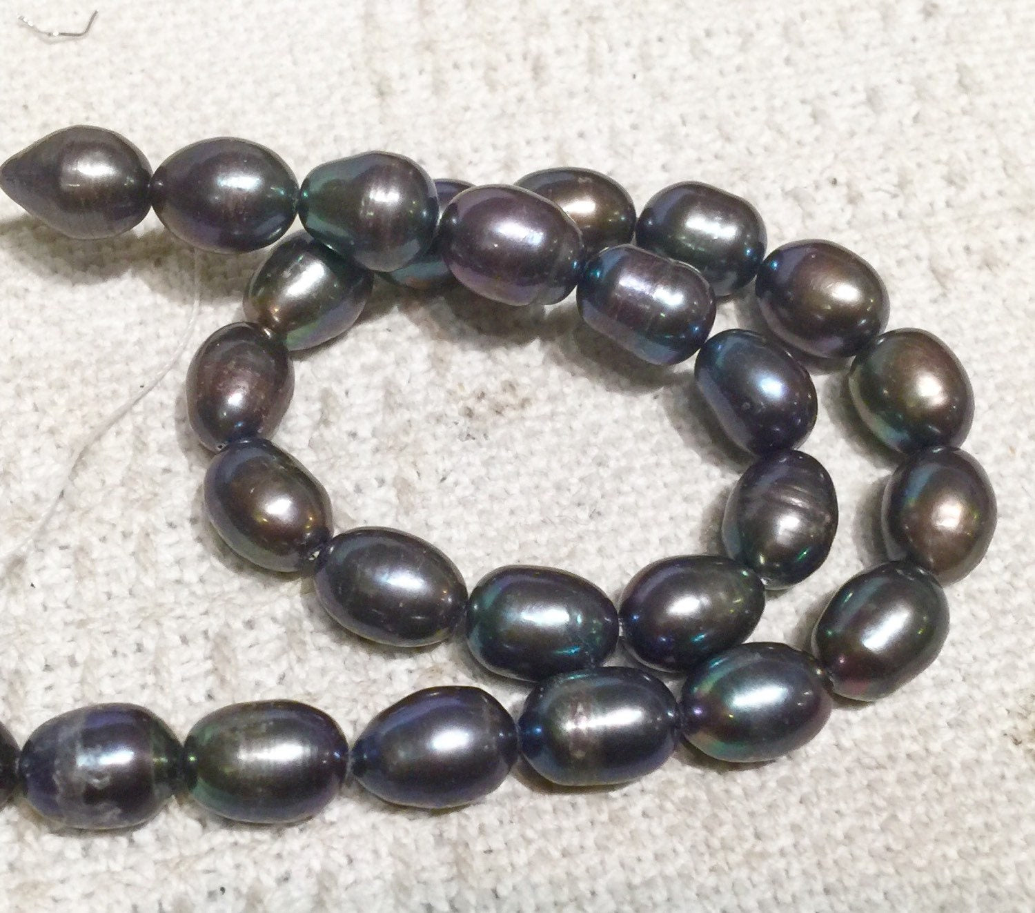 Rice Baroque Pearl Freshwater Pearl Peacock large oval pearl 10X13mm--16" full strand 30 pcs wholesale deal  #DR3039