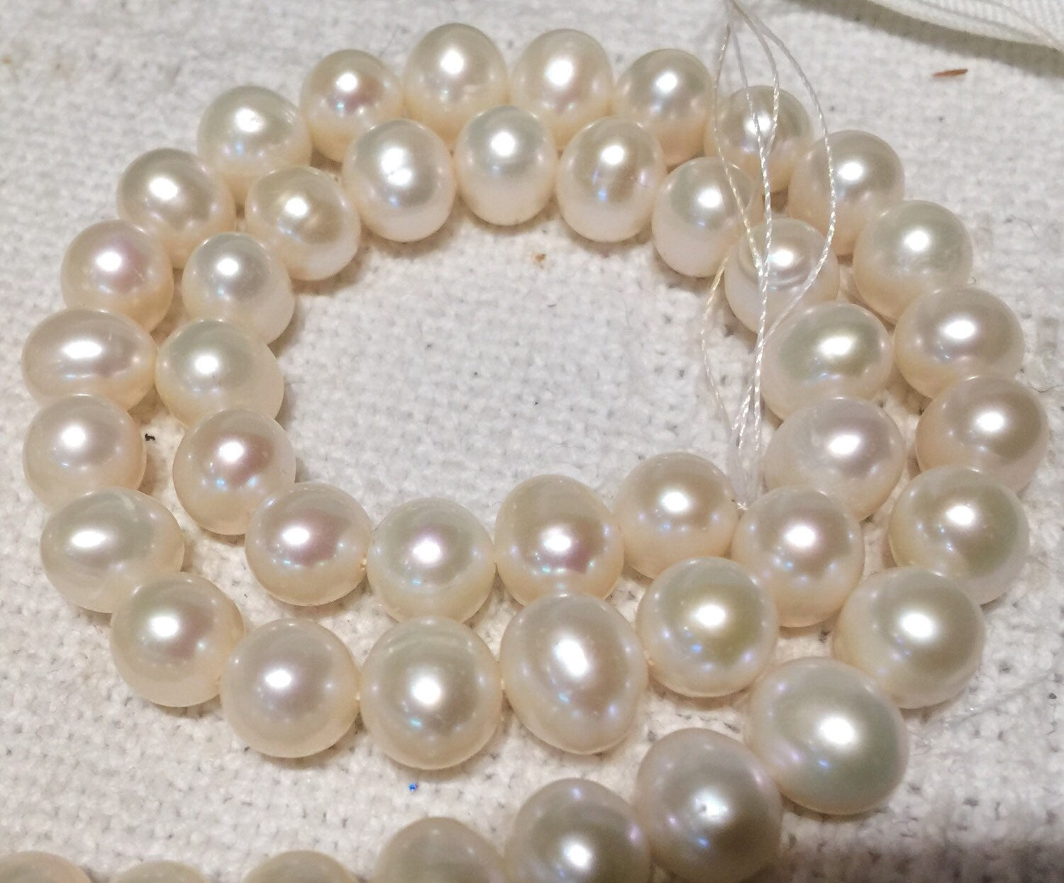 Big Round Freshwater Pearl 9-10mm round Potato Pearl Natural Ivory White A-AA 15'' Full Strand genuine pearl---#RS3004
