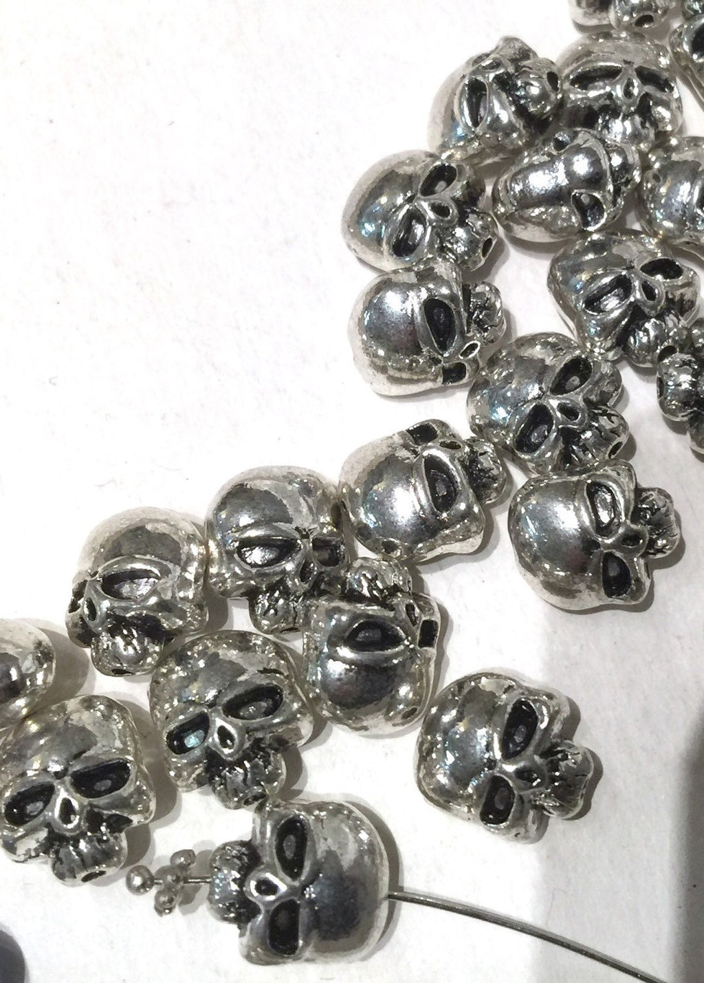 Tibetan Silver skull spacer Beads 10mmX12mm fine quality antique silver style 6pcs DIY finding jewelry parts #FDP208