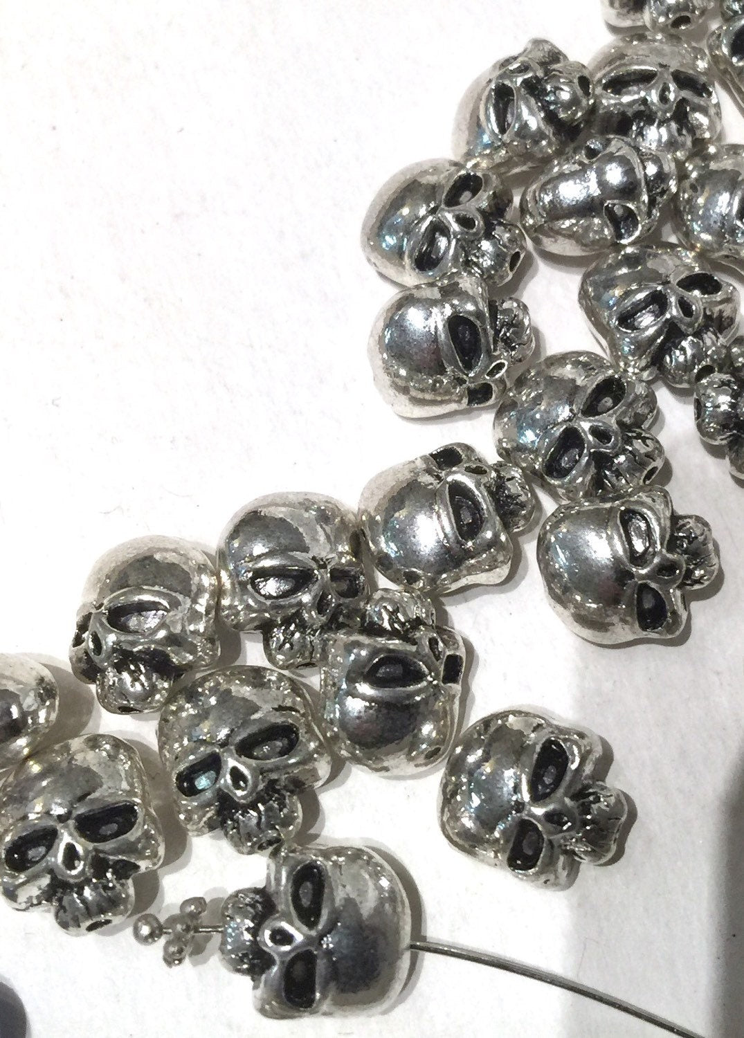 Tibetan Silver skull spacer Beads 10mmX12mm fine quality antique silver style 6pcs DIY finding jewelry parts #FDP208