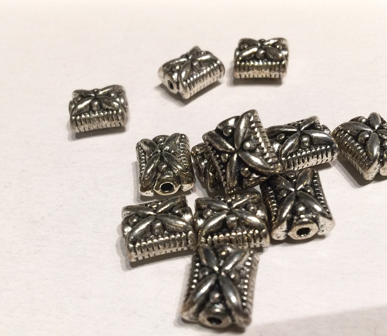 9mmX10.5mm Tibetan Silver Rectangle spacer Beads fine quality antique silver style 6pcs #FDP217